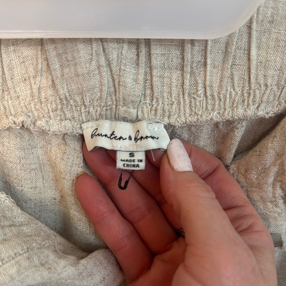 Chic Beige Cropped Linen Blend Trousers. Size S. Beachwear - Picture 2 of 7